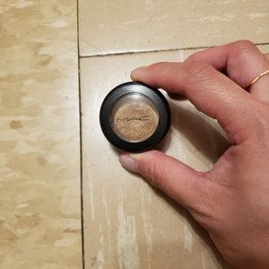 MAC woodwinked eyeshadow